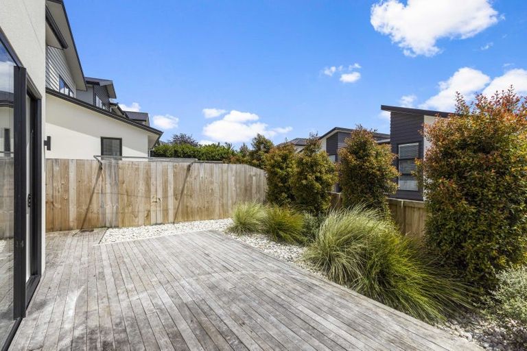 Photo of property in 4/87 Rototuna Road, Rototuna, 3210