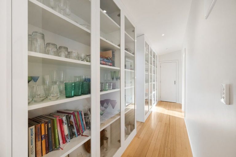 Photo of property in 71 Westreca Ridge Lane, Queensberry, Cromwell, 9383