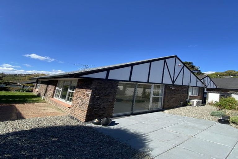 Photo of property in 28b Halswater Drive, Churton Park, Wellington, 6037