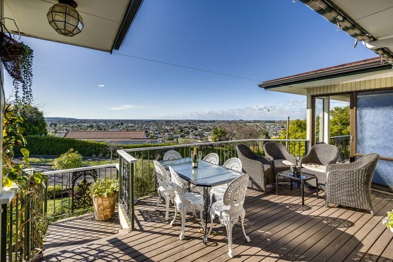 Photo of property in 79 Churchill Drive, Taradale, Napier, 4112