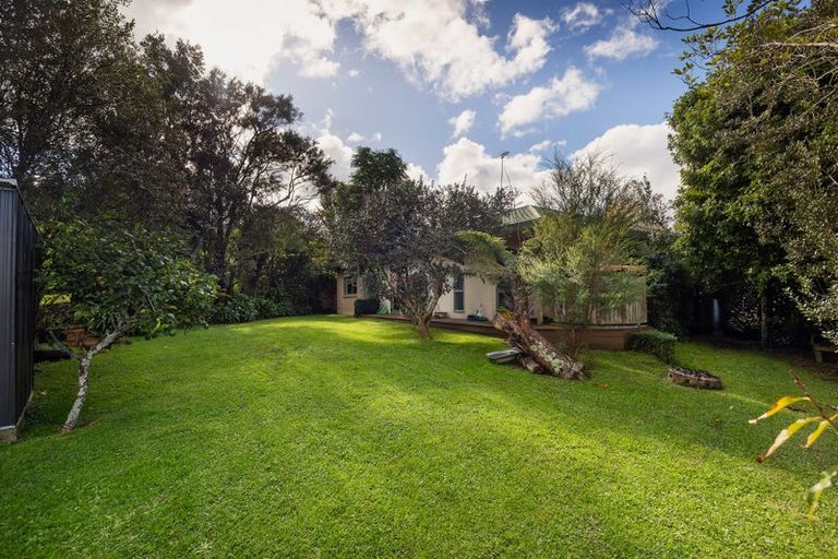 Photo of property in 1/199 Birdwood Road, Massey, Auckland, 0614