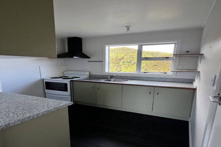 Photo of property in 74 Montreal Grove, Kingston, Wellington, 6021