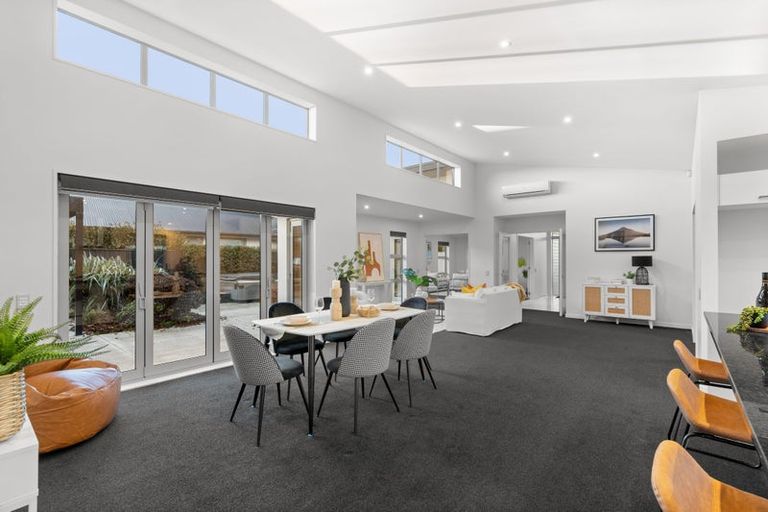 Photo of property in 5 Sterling Drive, Prebbleton, 7604