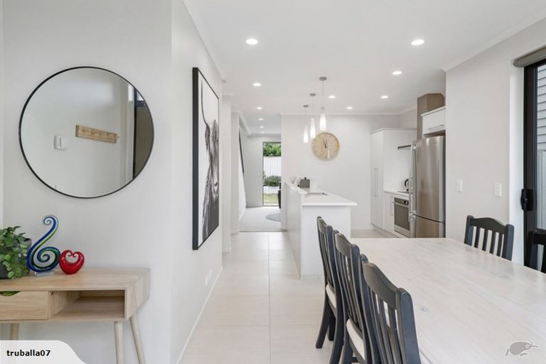 Photo of property in 53 Costa Viva Crescent, Karaka, Papakura, 2113