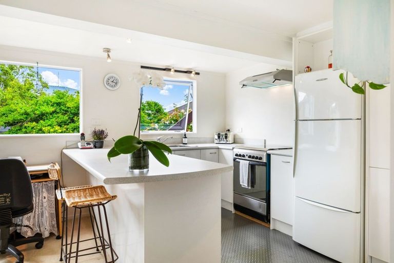 Photo of property in 296 Glenvar Road, Torbay, Auckland, 0630