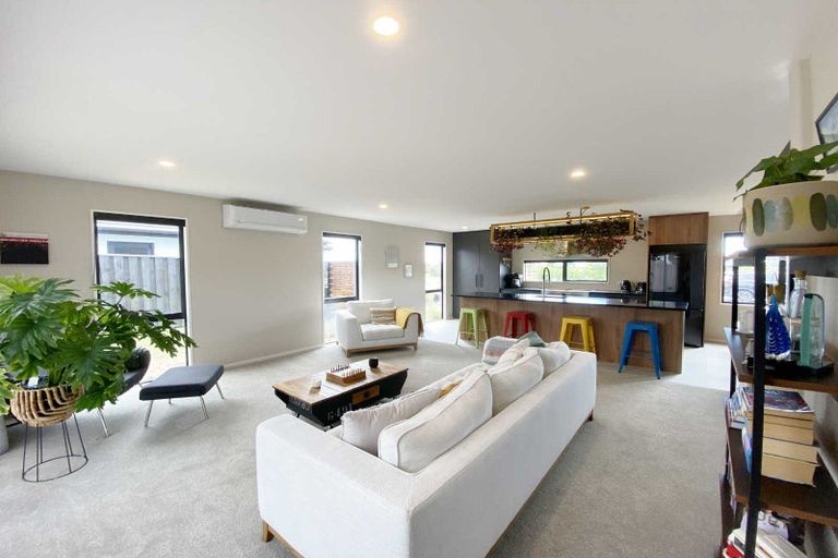 Photo of property in 16 Munro Lane, Rolleston, 7615