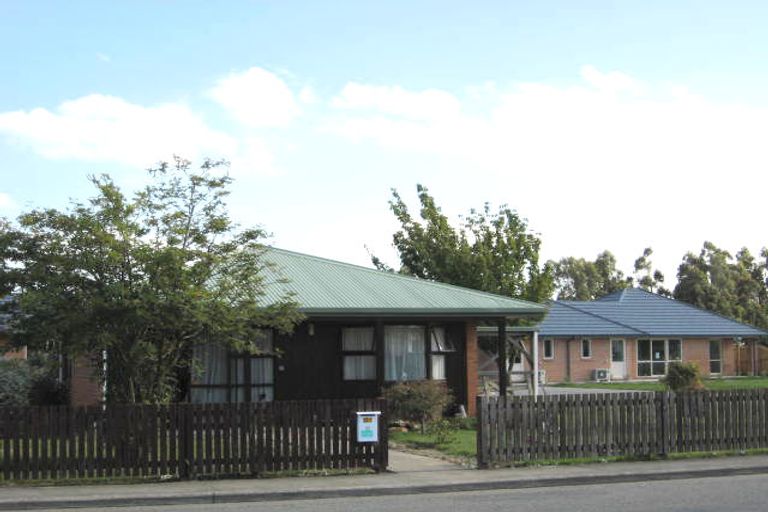Photo of property in 57 North Terrace, Darfield, 7510