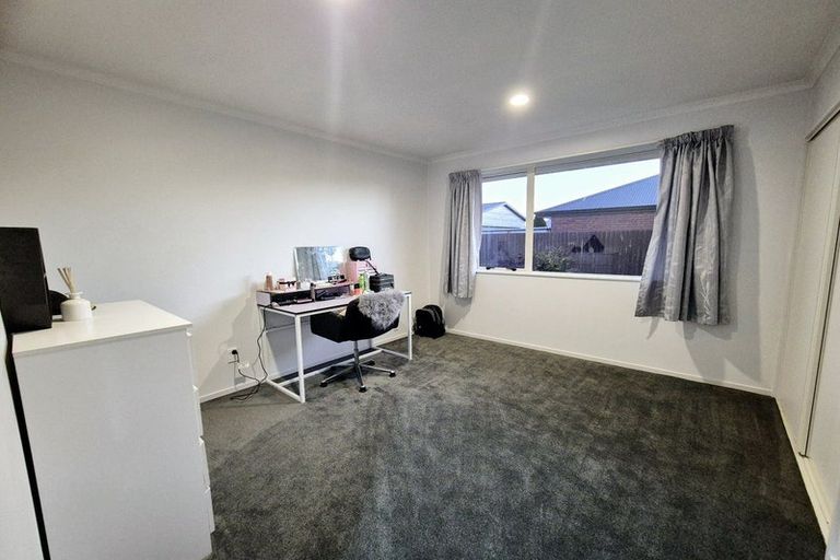 Photo of property in 43 Kensington Avenue, Rangiora, 7400