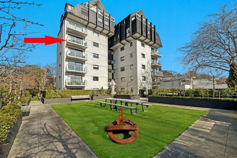 Photo of property in 402/18 Carlton Mill Road, Merivale, Christchurch, 8014