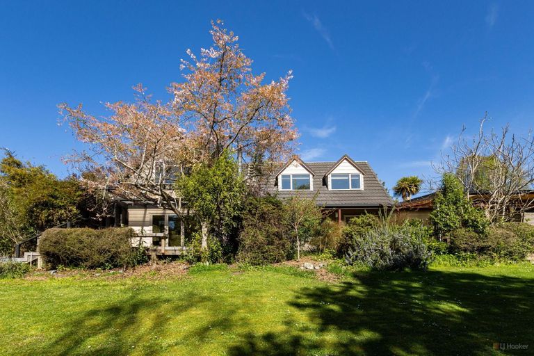 Photo of property in 2 Hislop Street, Geraldine, 7930