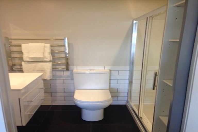 Photo of property in 50b Raukawa Street, Strathmore Park, Wellington, 6022