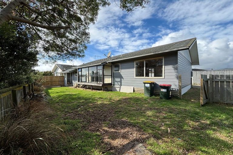 Photo of property in 35a Olive Terrace, Paraparaumu Beach, Paraparaumu, 5032