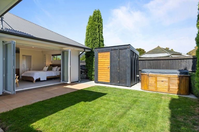Photo of property in 24 Providence Place, Redwood, Christchurch, 8051