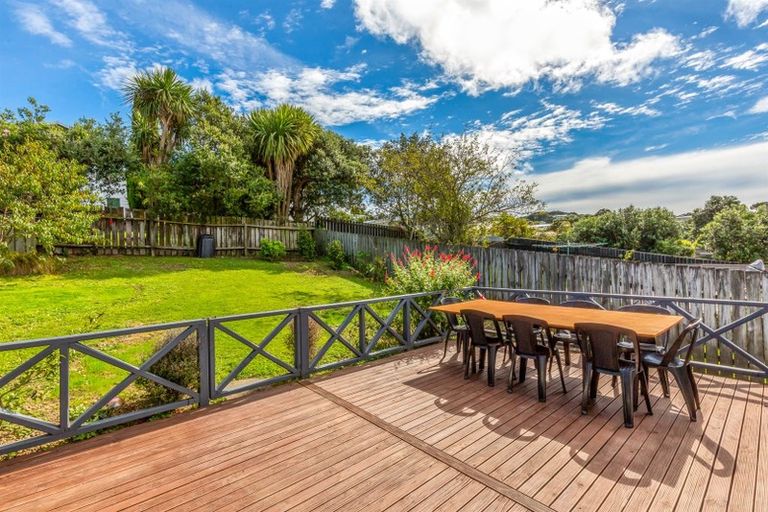 Photo of property in 51 Beaumaris Crescent, Ascot Park, Porirua, 5024