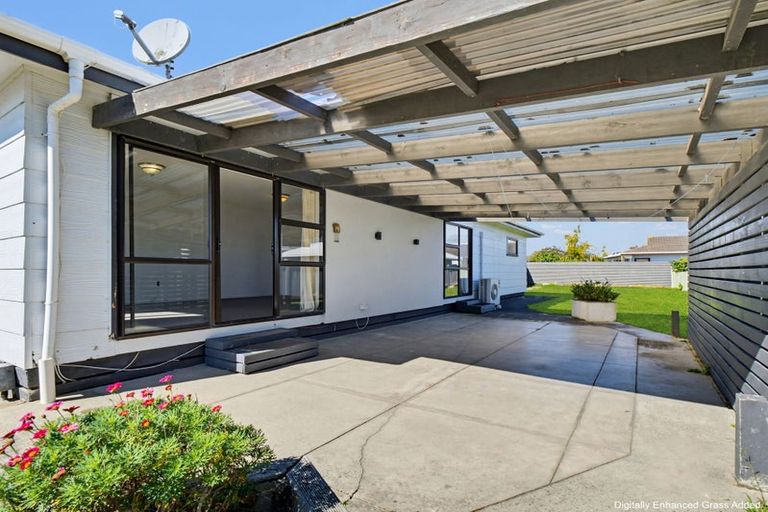Photo of property in 22 Peter Hall Drive, Kelvin Grove, Palmerston North, 4414