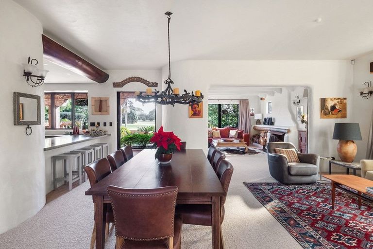 Photo of property in 214 Oceanbeach Road, Mount Maunganui, 3116