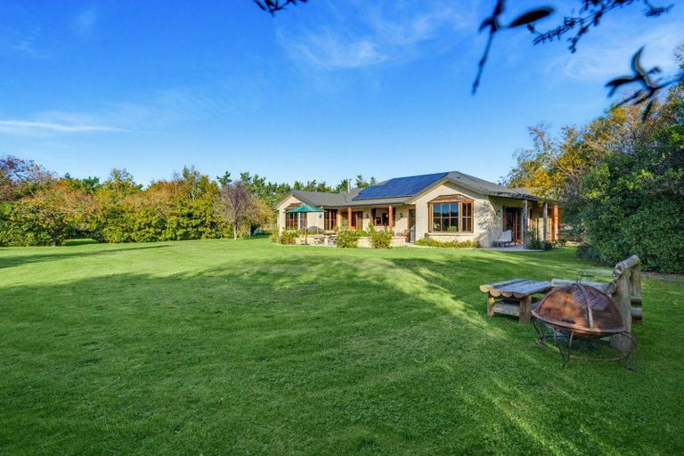 Photo of property in 1402 North Eyre Road, West Eyreton, Rangiora, 7475
