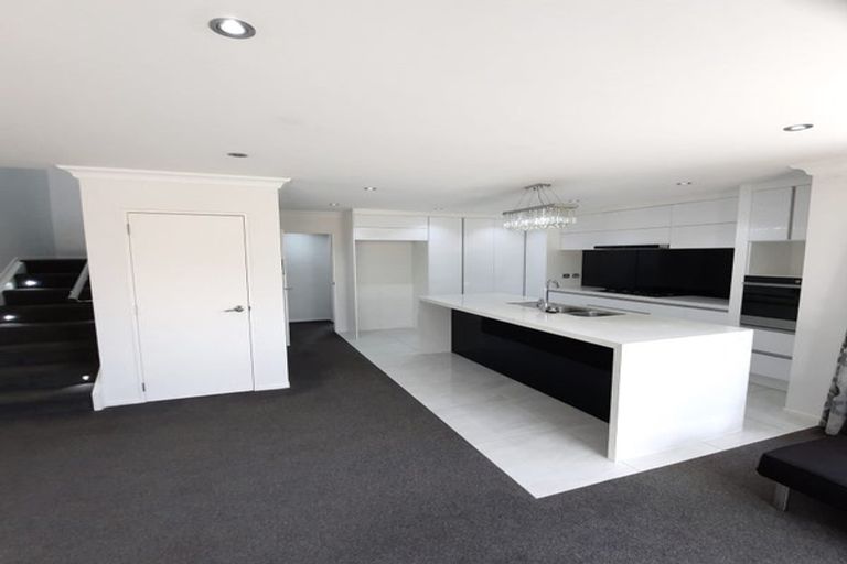 Photo of property in 14a Birdwood Avenue, Papatoetoe, Auckland, 2025