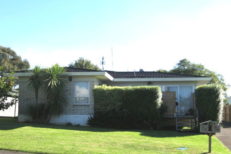 Photo of property in 4a Udall Place, Bucklands Beach, Auckland, 2014