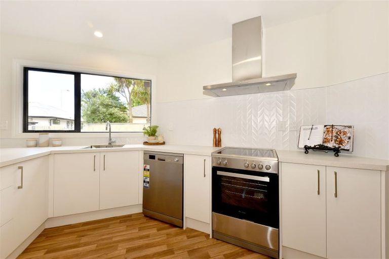 Photo of property in 273a Cranford Street, St Albans, Christchurch, 8052