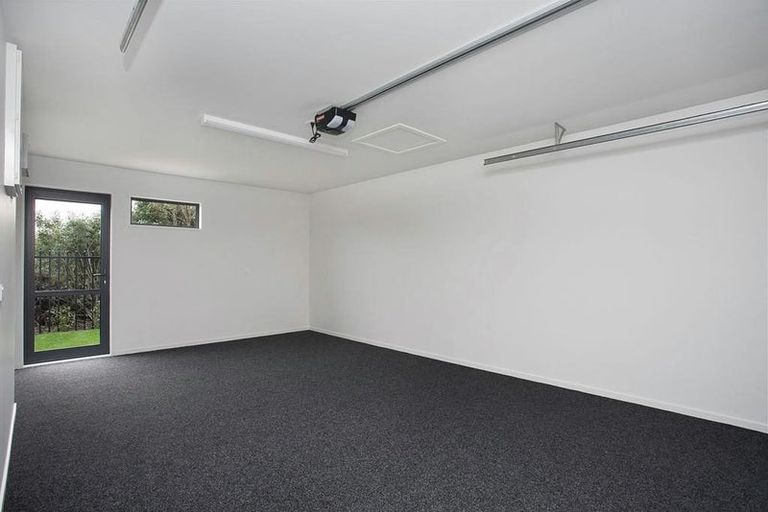 Photo of property in 2/4 Tintagel Lane, Burwood, Christchurch, 8083