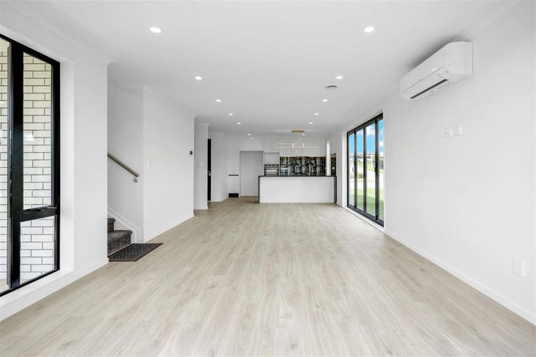 Photo of property in 7 Waikaha Street, Pokeno, 2472