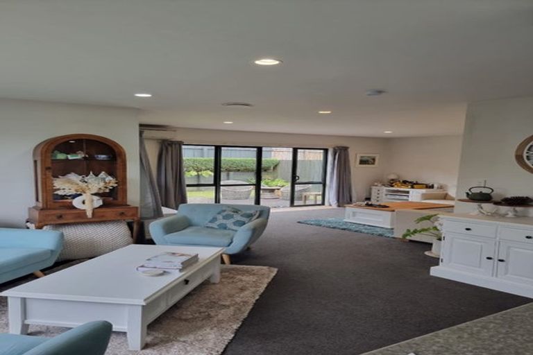 Photo of property in 5 Les Fisher Place, Pukekohe, 2120