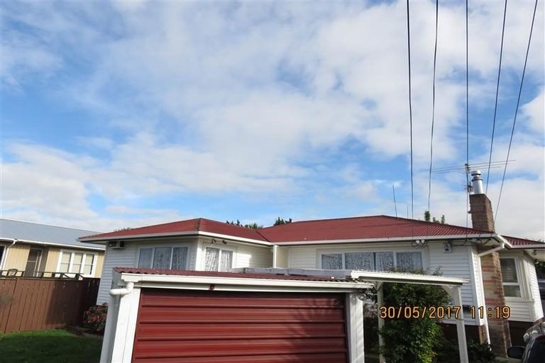 Photo of property in 5a Surrey Street, Hawera, 4610