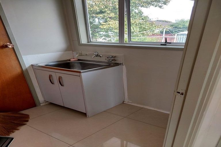 Photo of property in 108 Hillcrest Road, Papatoetoe, Auckland, 2025
