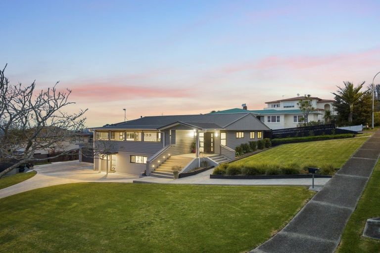 Photo of property in 68 Anzac Road, Pukekohe, 2120