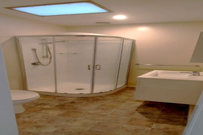 Photo of property in 2/6 Apollo Place, Papanui, Christchurch, 8052