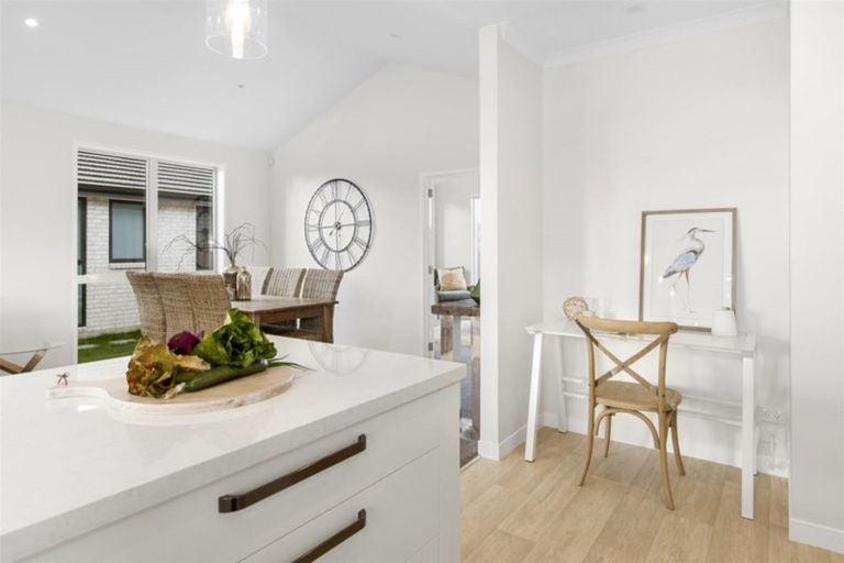 Photo of property in 9c Tui Glen, Omokoroa, 3114