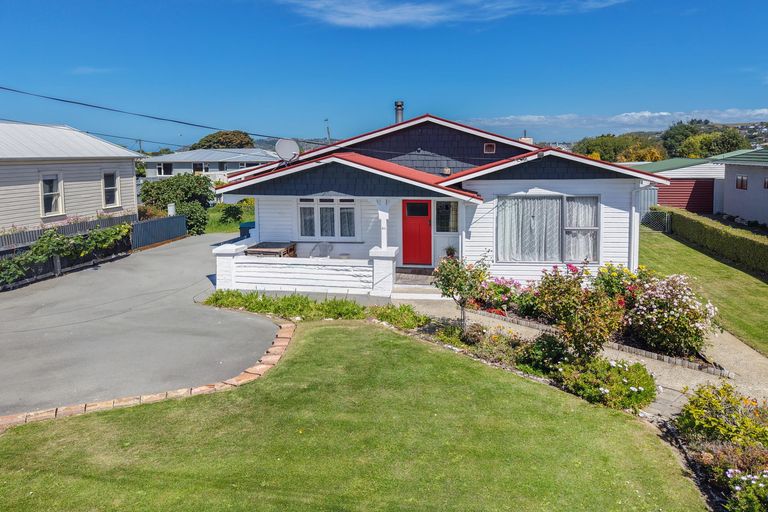 Photo of property in 31 Caledonian Road, Oamaru North, Oamaru, 9400