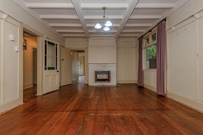 Photo of property in 374 College Street, Hokowhitu, Palmerston North, 4410