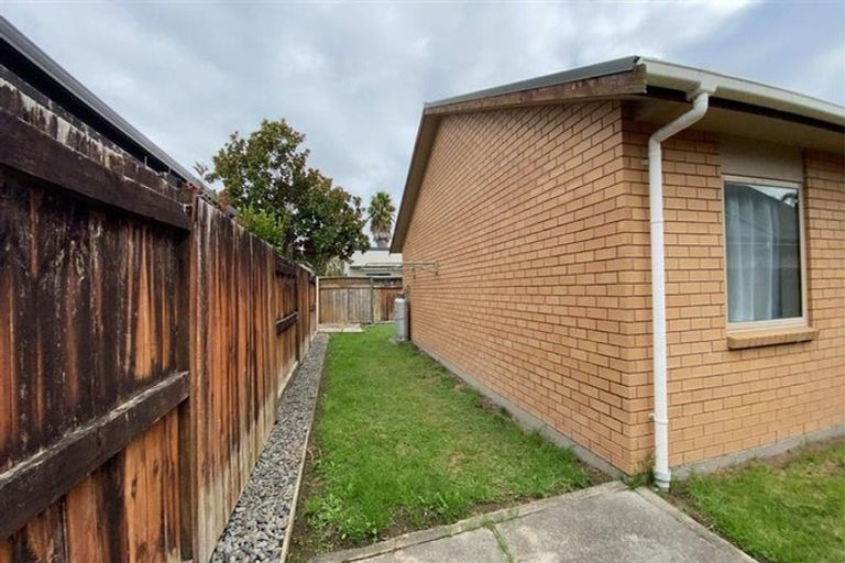 Photo of property in 84 Solomon Street, Brookfield, Tauranga, 3110