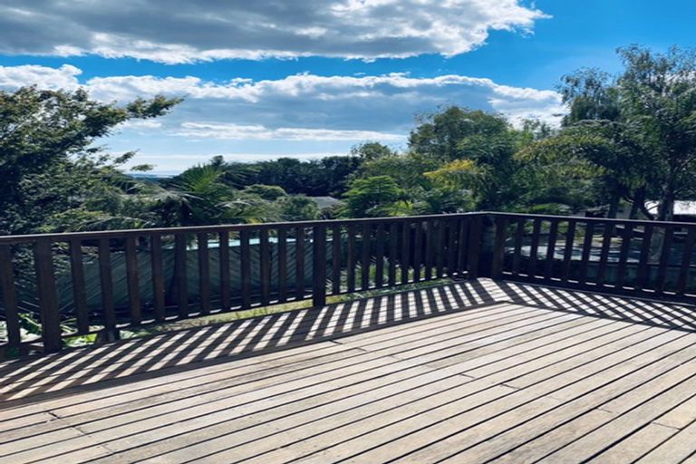 Photo of property in 23 Gibbs Crescent, Red Hill, Papakura, 2110