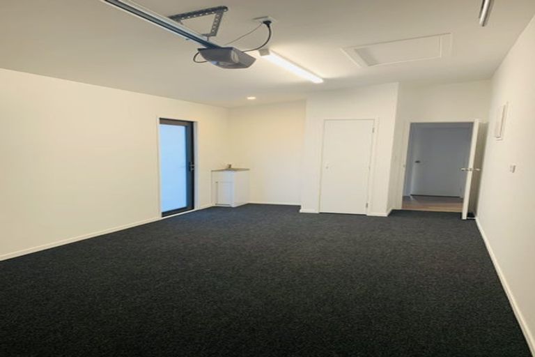 Photo of property in 1056 Peak Road, Helensville, 0875