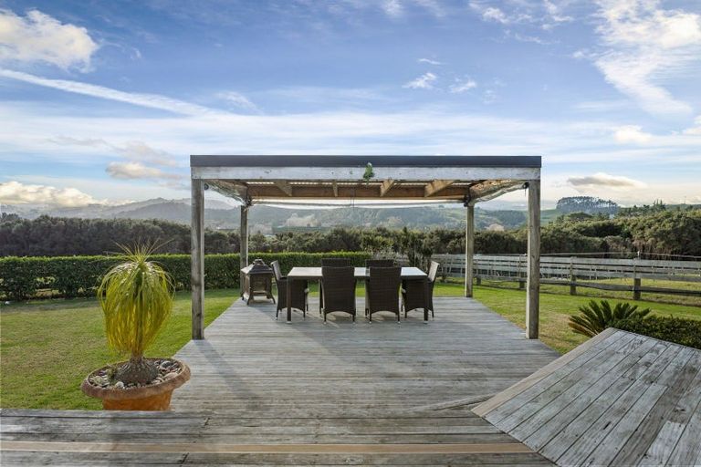 Photo of property in 818 Horseshoe Bush Road, Waitoki, Kaukapakapa, 0871
