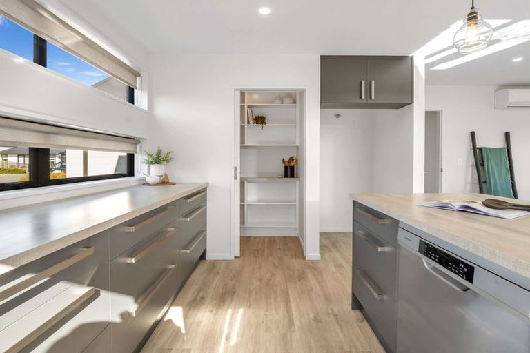 Photo of property in 22 Marliece Street, Rolleston, 7614