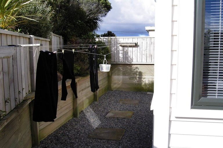 Photo of property in 40 Kaihuia Street, Northland, Wellington, 6012