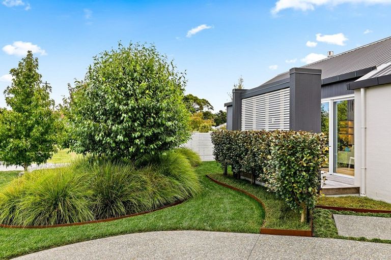 Photo of property in 18 Torea Road, Matakana, Warkworth, 0985