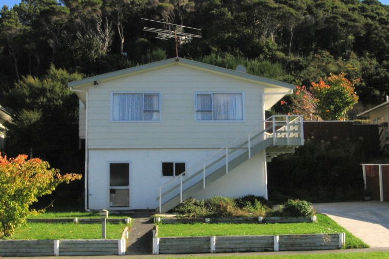 Photo of property in 53 Mohaka Street, Wainuiomata, Lower Hutt, 5014