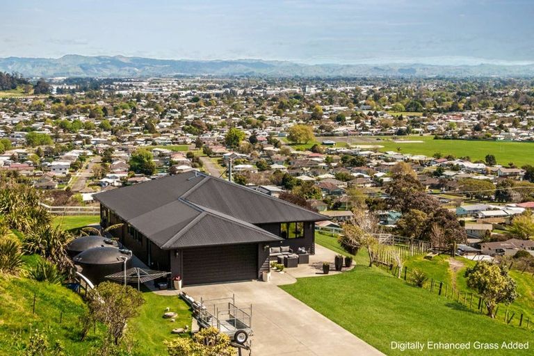 Photo of property in 153 Wheatstone Road, Wainui, Gisborne, 4073