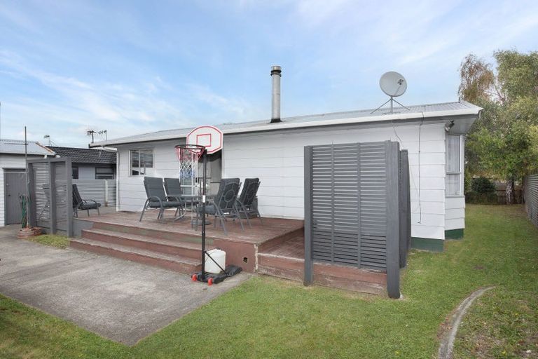 Photo of property in 12 Pryde Place, Feilding, 4702