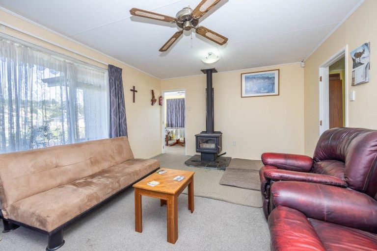 Photo of property in 16 Blundell Place, Huntly, 3700