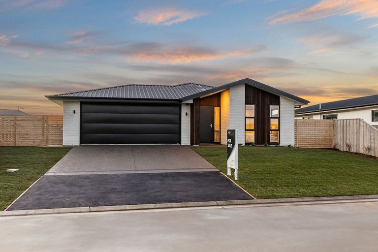 Photo of property in 7 Duporth Road, Rolleston, 7614