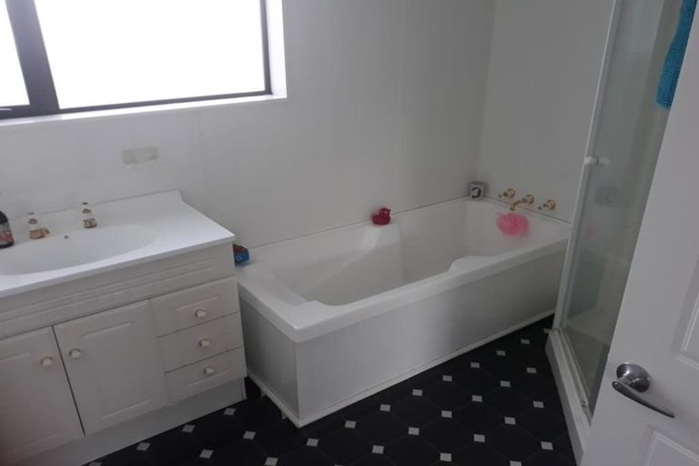 Photo of property in 23 Roydon Drive, Templeton, Christchurch, 8042