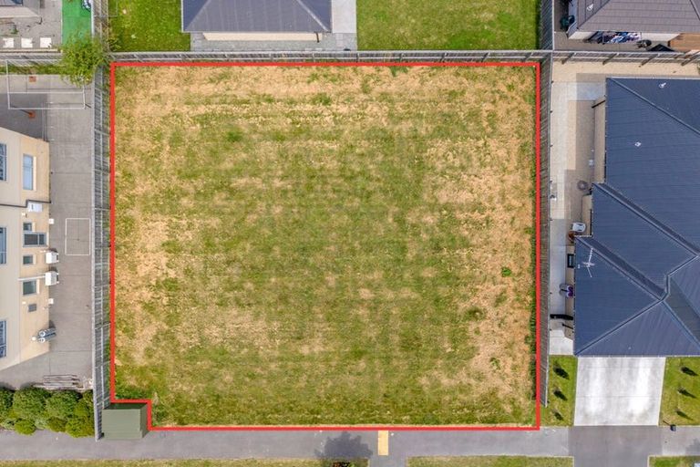 Photo of property in 12 Eminence Drive, Northwood, Christchurch, 8051