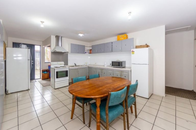 Photo of property in 158 Peverel Street, Riccarton, Christchurch, 8041