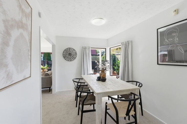 Photo of property in 1/318 Withells Road, Avonhead, Christchurch, 8042